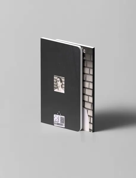 عاشقانه‌ها و کبود